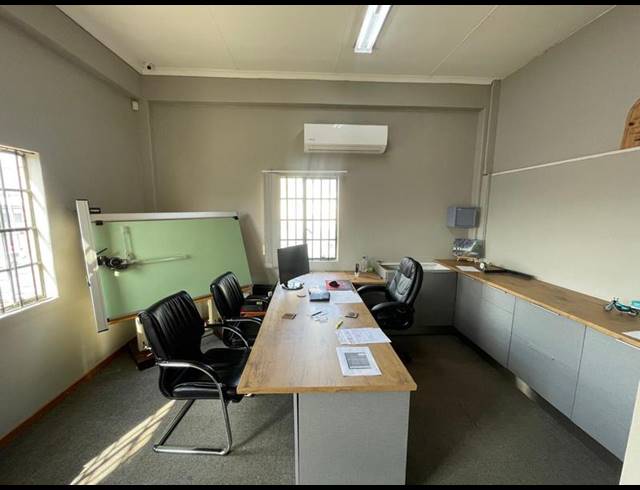 INDUSTRIAL PROPERTY TO RENT IN ROOIHUISKRAAL